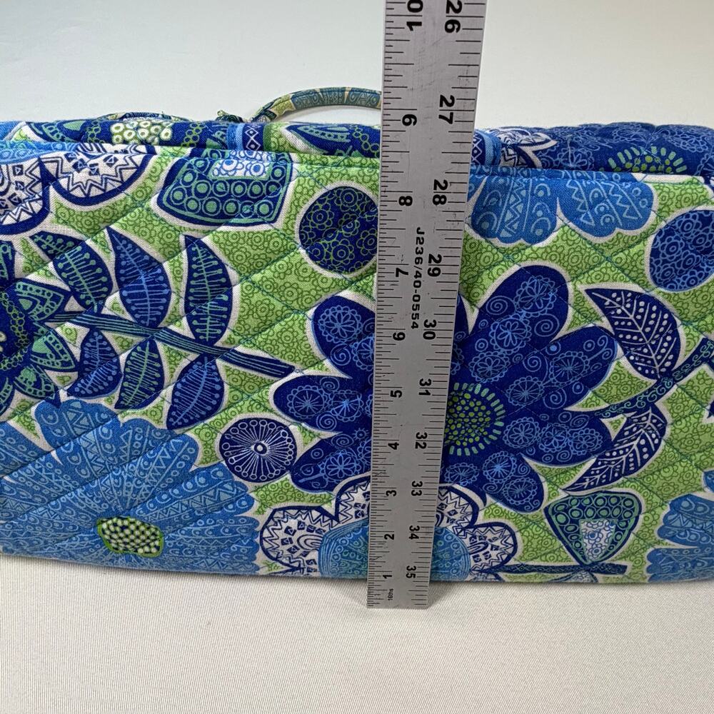 Vera Bradley Iconic Grand Weekender Travel Bag Doodle Daisy quilted pattern EUC - Picture 5 of 12
